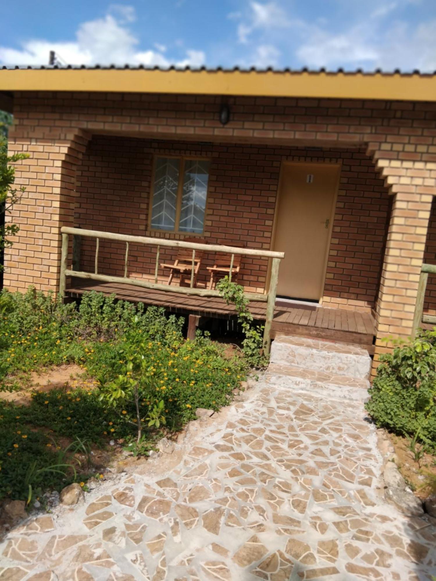 Sunshinevibe Guest House Касане Екстер'єр фото